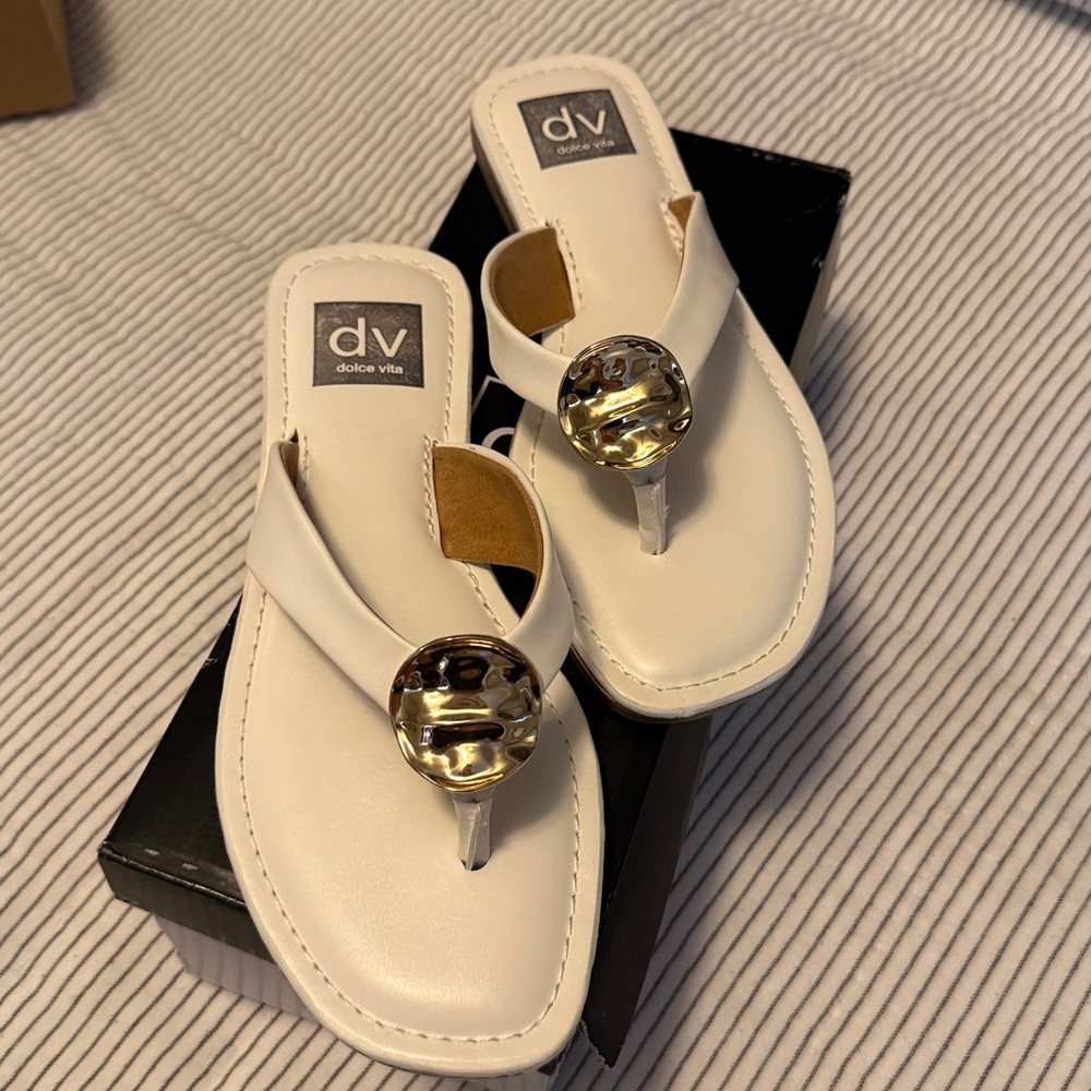 Dolce Vita White Sandal Thong with Gold Accent
